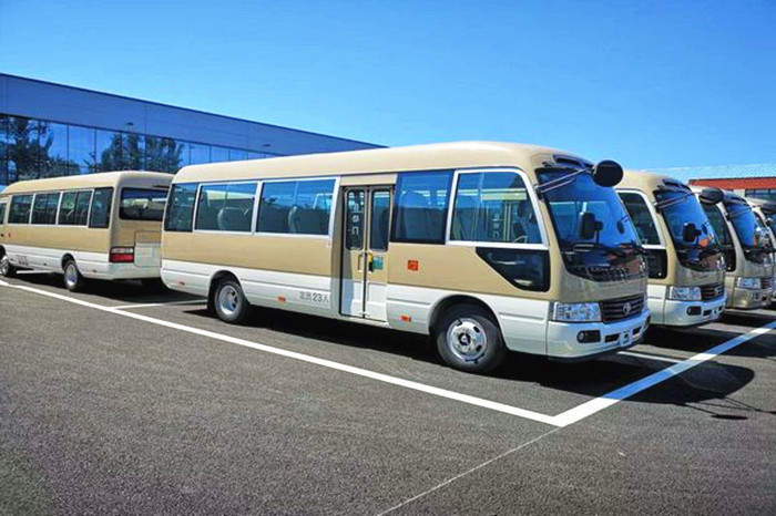 成都市區(qū)租商務車哪家好